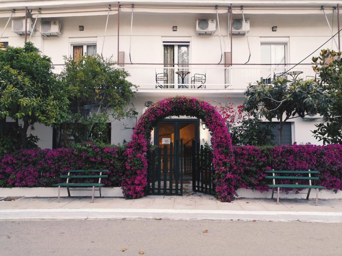 Hotel Ritsa Kamena Vourla Extérieur photo