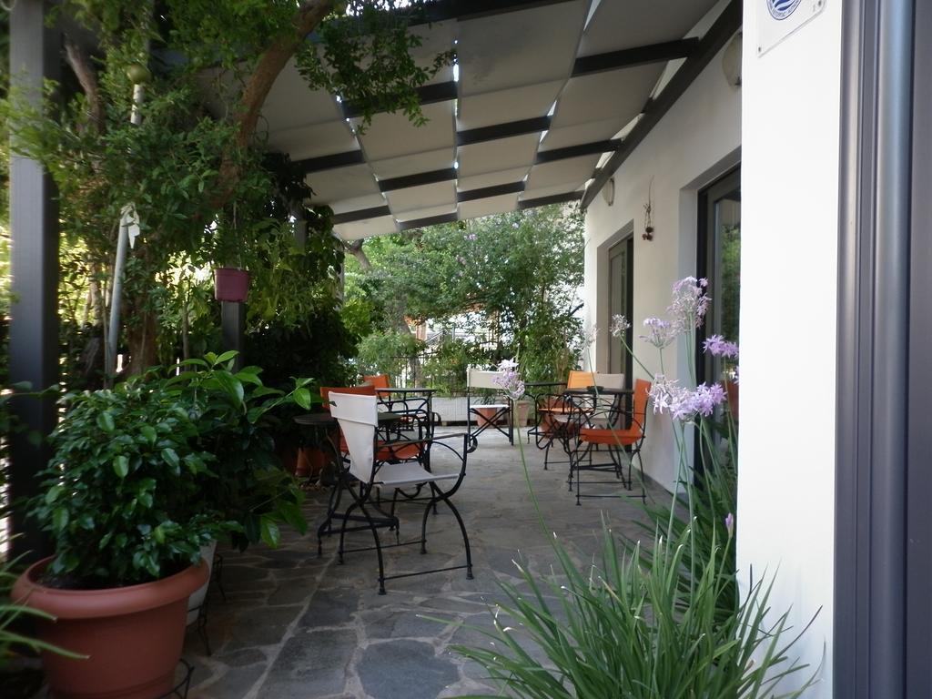 Hotel Ritsa Kamena Vourla Extérieur photo