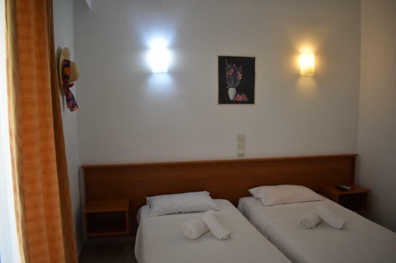 Hotel Ritsa Kamena Vourla Extérieur photo